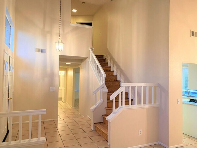 Foto del edificio - 1228 Scenic View St