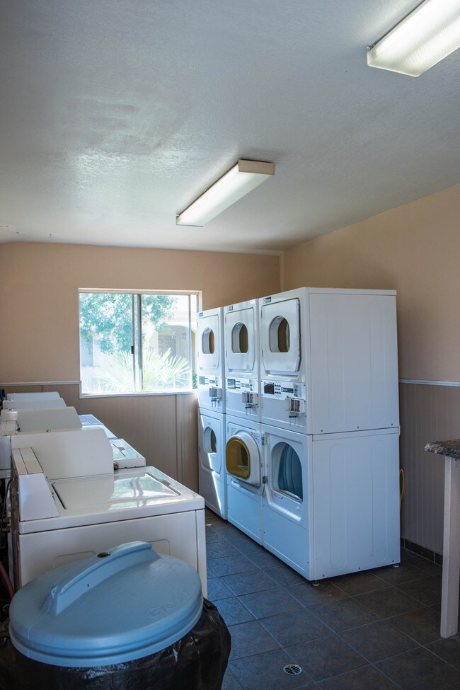 Presidio Park Apartments Apartments Cathedral City, CA