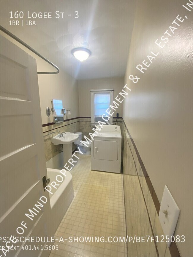 Foto del edificio - 1 bedroom/1 bath on 2nd floor for $1475 in...