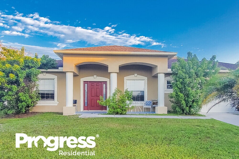 Primary Photo - 15385 Lakeland Cir