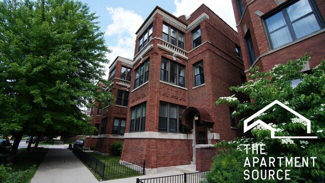Foto del edificio - 3149 W Medill Ave