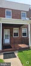 Building Photo - 2047 Griffis Ave