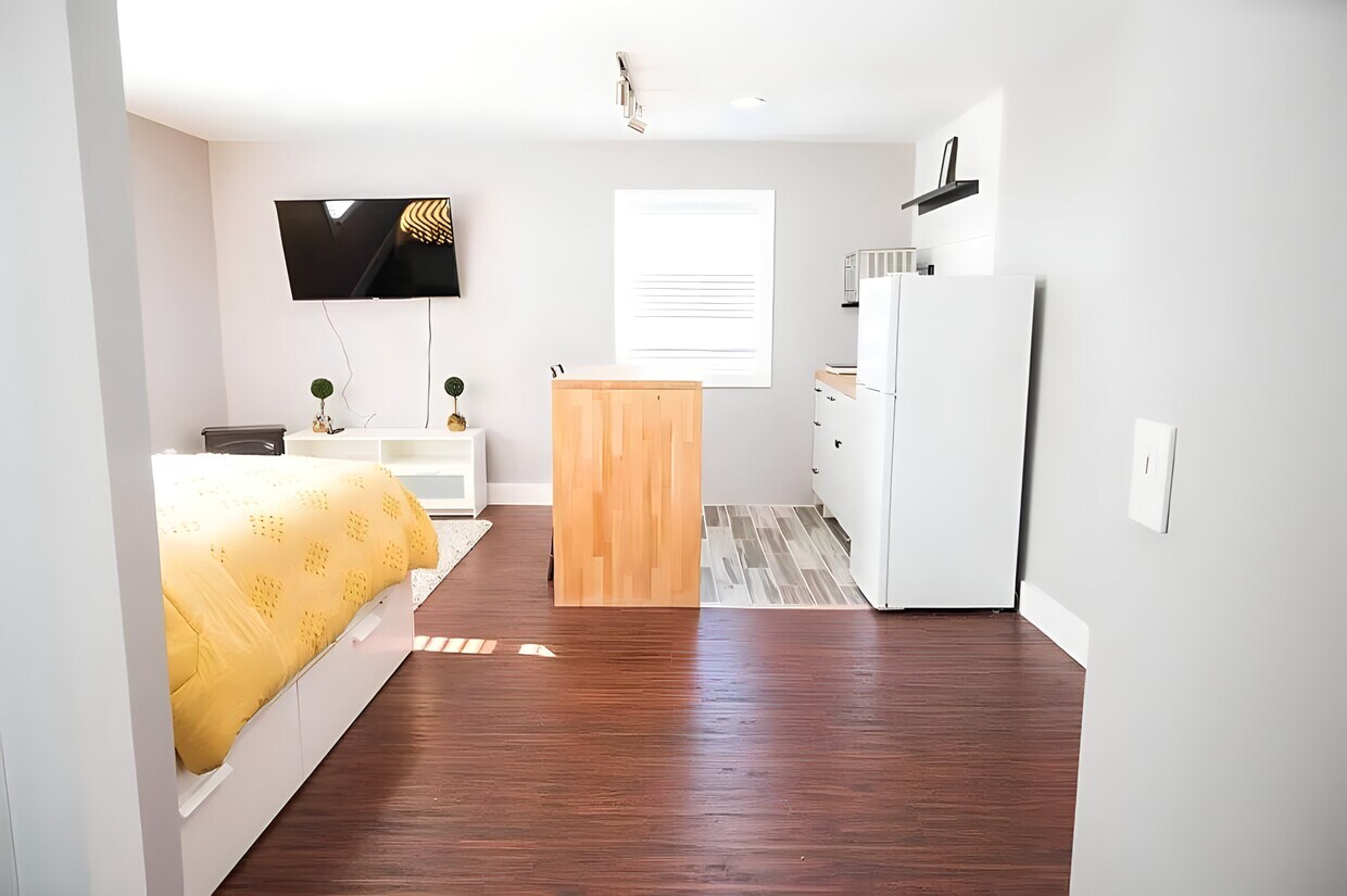 Foto principal - 923 Annapolis Rd