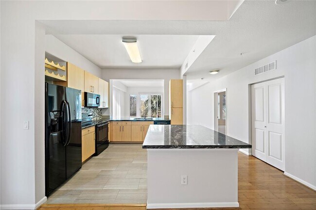 Foto del edificio - 3505 Sage Rd