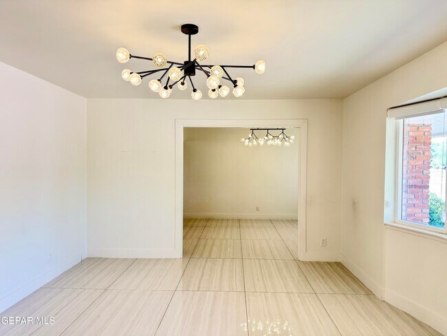 Foto del edificio - 8500 Edgemere Blvd