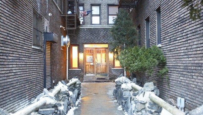 Foto del edificio - 9415 3rd Ave