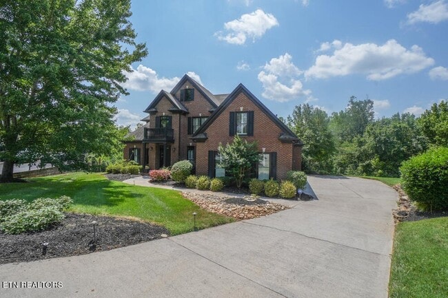 Photo - 1768 Redgrave Rd House