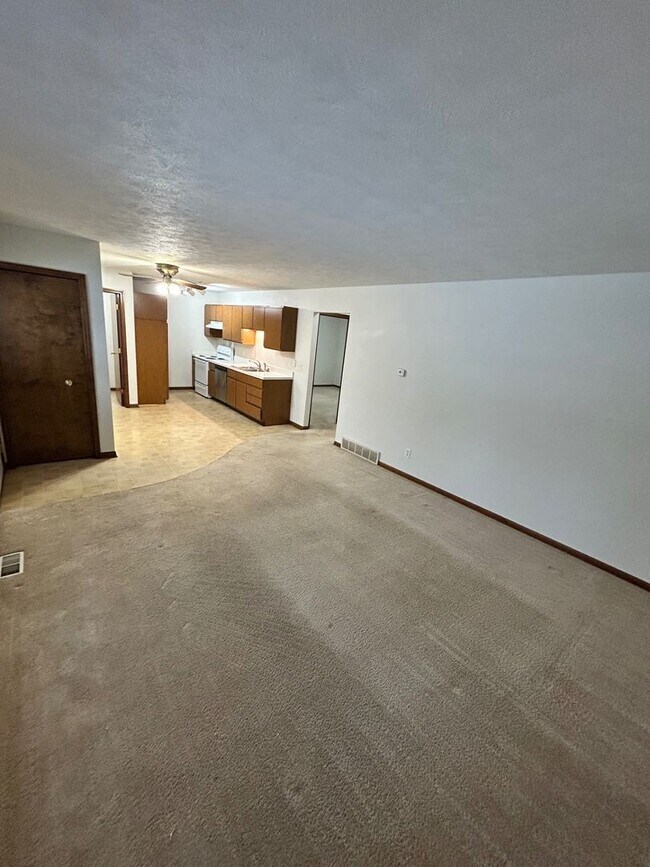 Foto del edificio - 254 Church St Ct