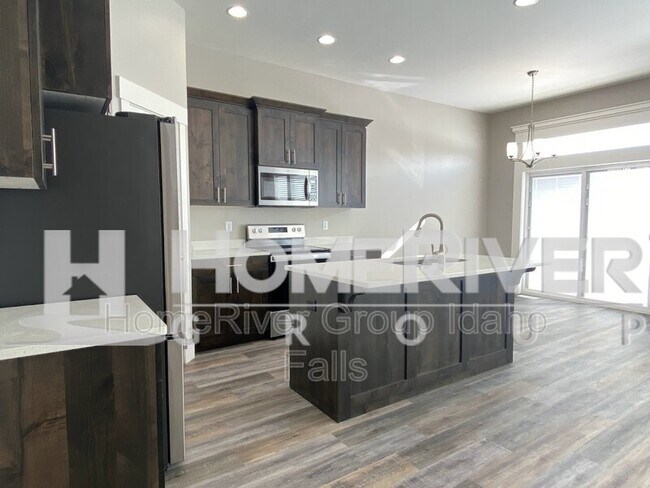 Foto del edificio - 579 Waylend St