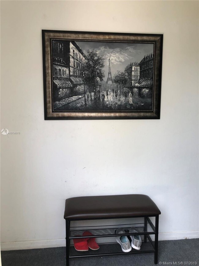 Foto del edificio - 3671 NW 110th Ave