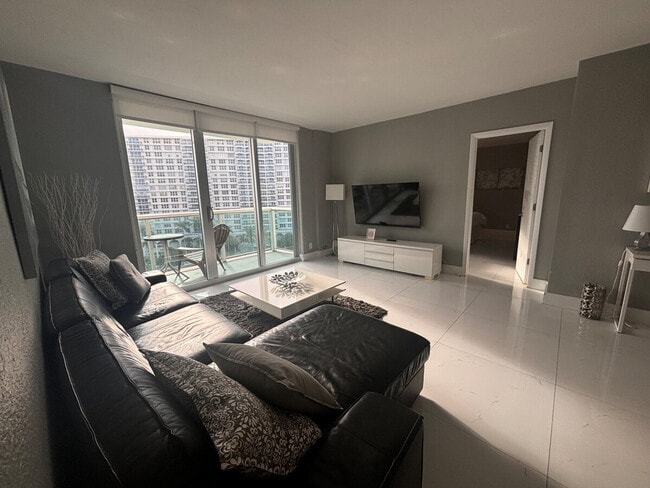 Foto del edificio - 3801 S Ocean Dr
