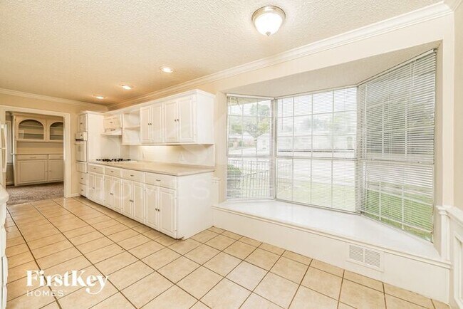 Building Photo - 3102 Pecan Ln