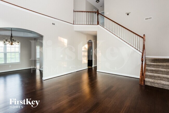 Foto del edificio - 8414 Dawson Ln