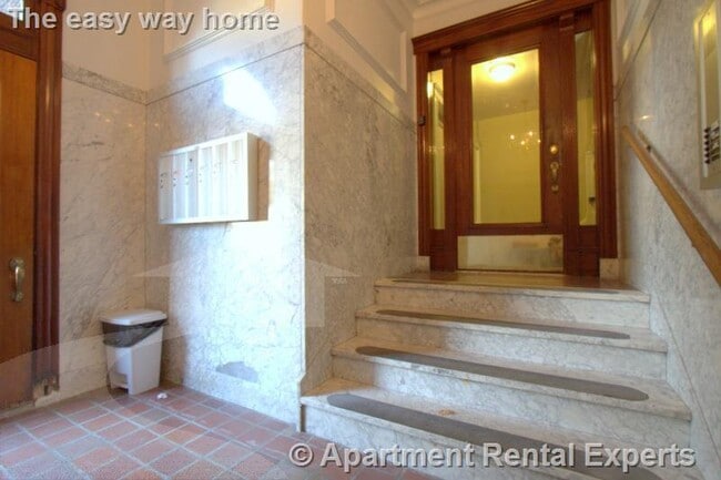 Foto del edificio - 30 Langdon St