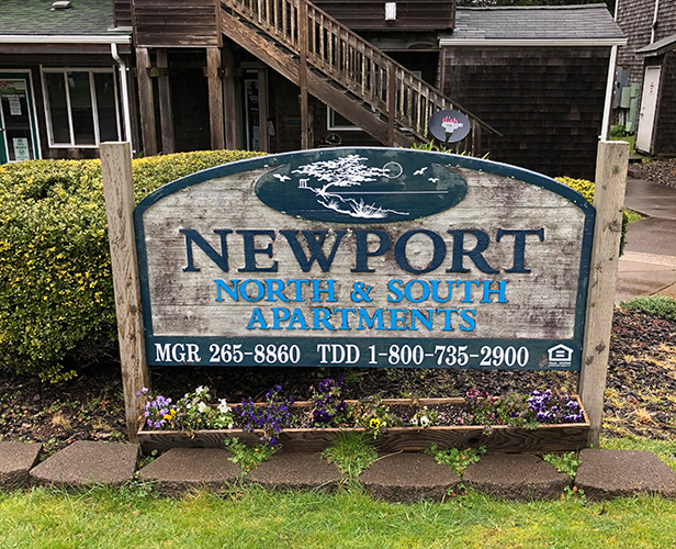 Foto del edificio - Newport North and South Apartments