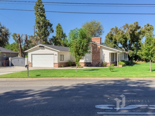 Building Photo - 1094 Manzanita Ave