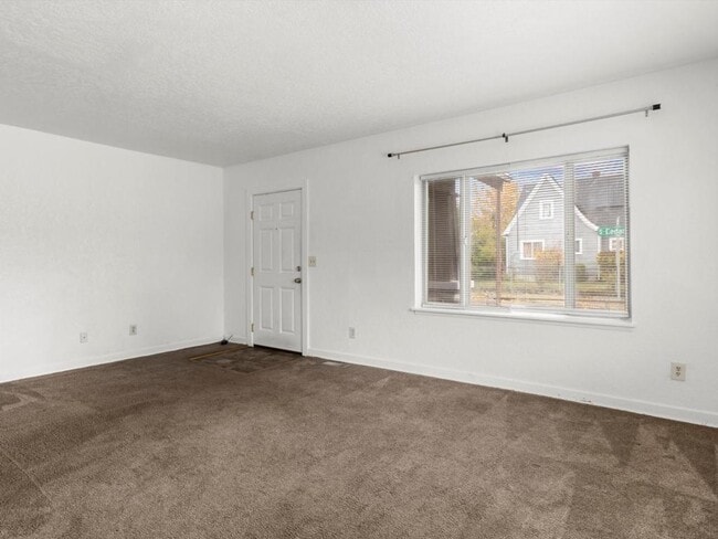 Foto del edificio - 5428 S Cedar St