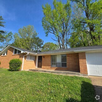 Building Photo - 480 Whiteville Ave