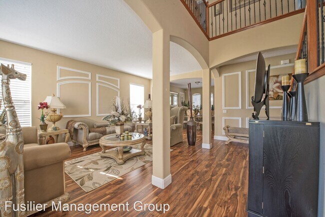 Building Photo - 4 br, 2 bath House - 1938 Cedar Lake Drive
