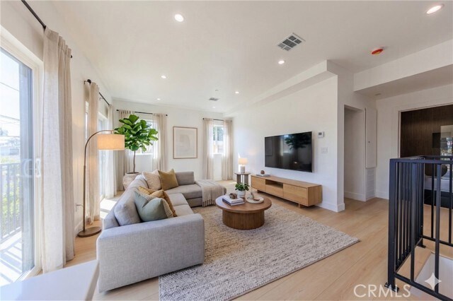 Foto del edificio - 2426 S West View St