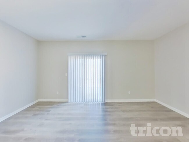 Foto del edificio - 4714 Angelica Dr