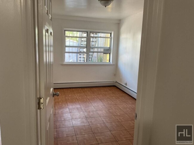 Foto del edificio - 49 AVENUE