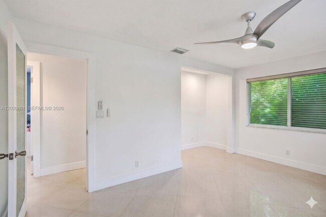 Foto del edificio - 417 NE 29th St