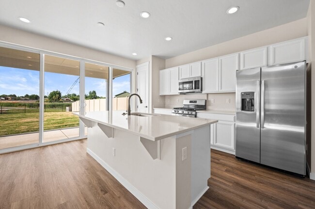 Building Photo - Newer home in Caldwell!