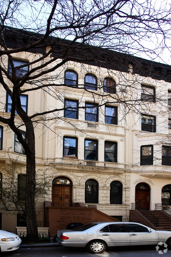 Building Photo - 80/Columbus Owners Corp.