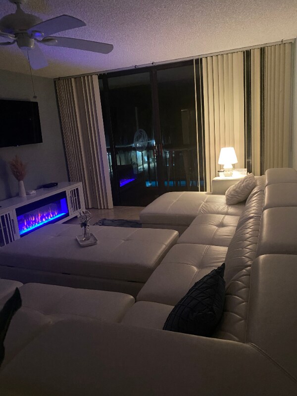 Building Photo - 9500 S Ocean Dr