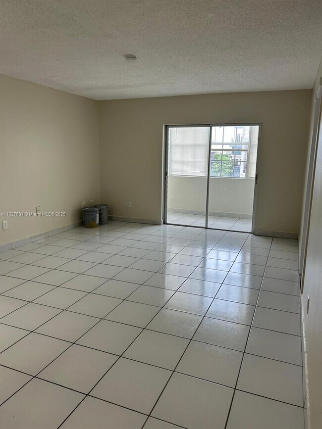 Foto del edificio - 6125 W 20th Ave