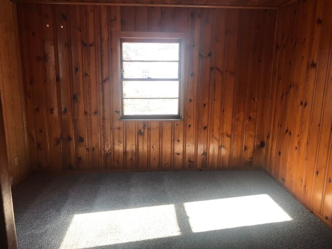 Foto del edificio - 2 Bedroom House - Pet Friendly