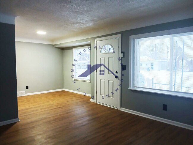 Foto del edificio - 11074 Kennebec St