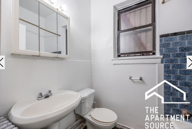 Photo - 4851 N Damen Ave Apartment