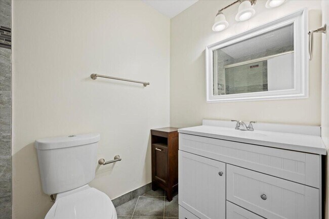 Foto del edificio - 3666 Pinehurst Dr