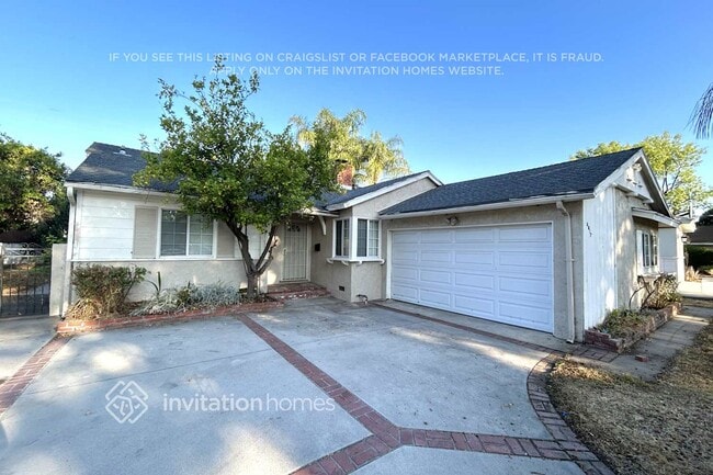 Building Photo - 8017 Lurline Ave