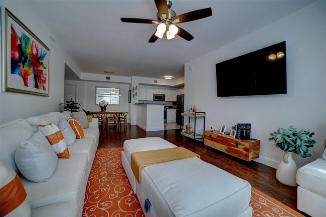 Foto del edificio - 720 S Sapodilla Ave