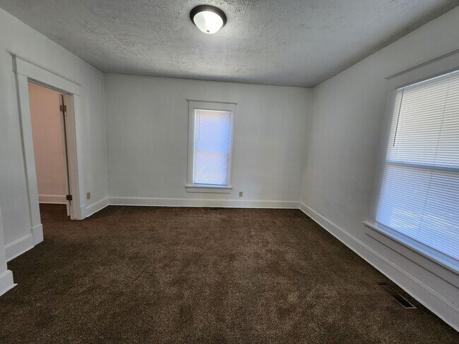 Foto del edificio - 2 Bedroom House with Large Kitchen