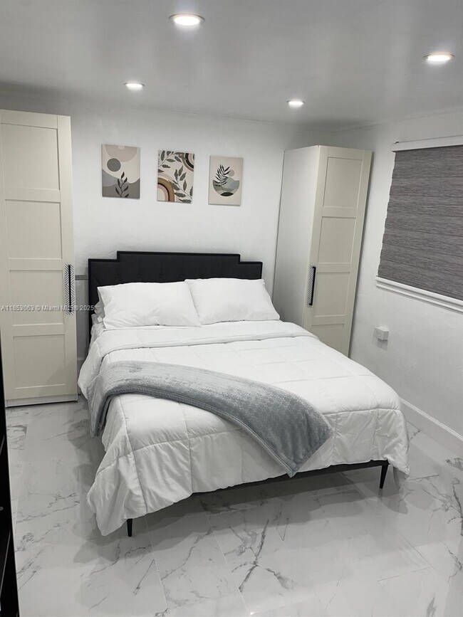 Foto del edificio - 5829 Fillmore St