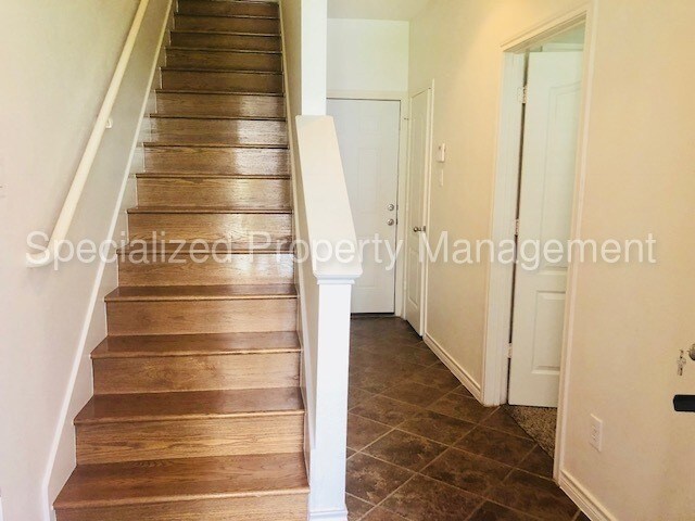 Building Photo - 15814 Breedlove Pl
