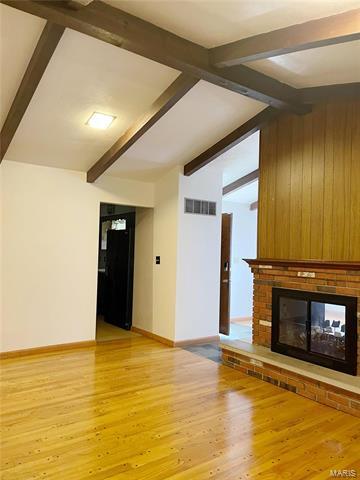 Building Photo - 49 Rugby Dr