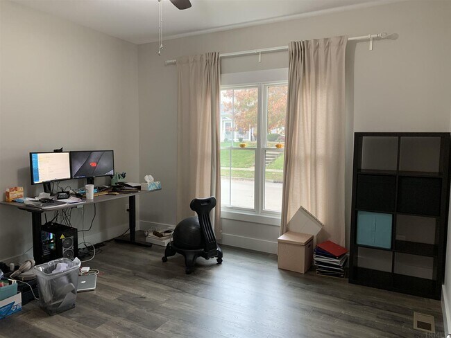 Foto del edificio - 2742 E Creeks Edge Dr