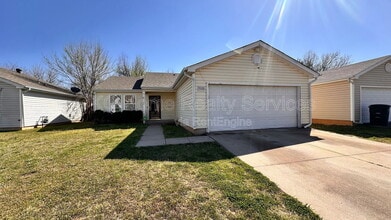 Building Photo - 5520 Bush Creek Way