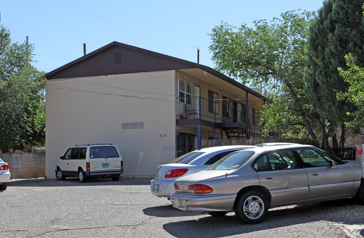 Primary Photo - 512 Ash St SE