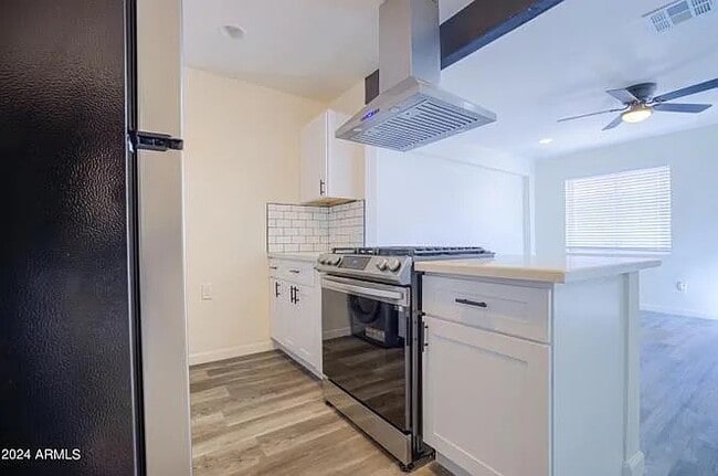 Building Photo - 426 N 17th Ave