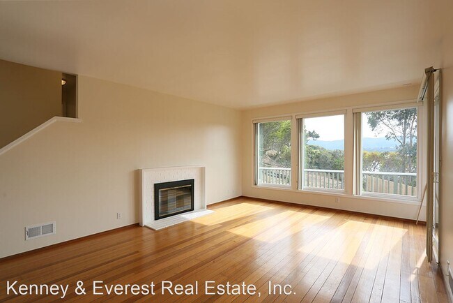 Building Photo - 3 br, 2 bath House - 107 Trestle Glen Terrace