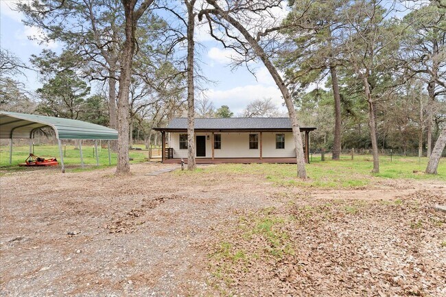 Foto del edificio - 533 Pine Canyon Dr