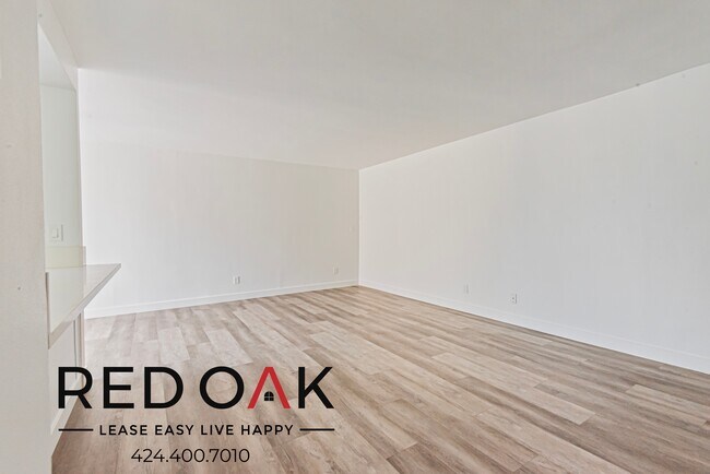 Foto del edificio - 10535 Lindley Ave