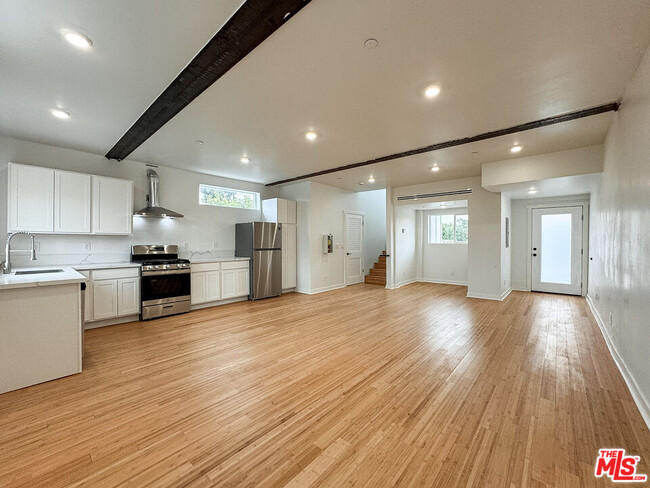 Foto del edificio - 1411 Tremont St