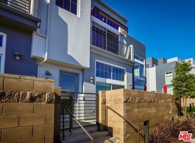 Foto del edificio - 5350 Playa Vista Dr